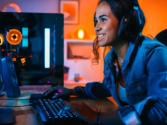 Female game design and development student