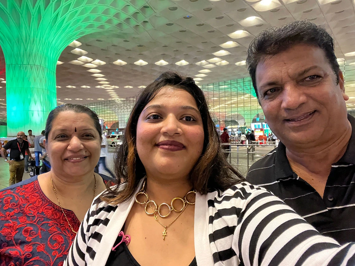 Ashwini Jannu with her parents