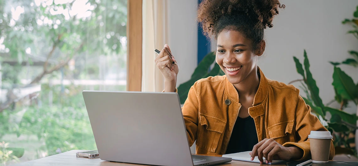 Student with laptop