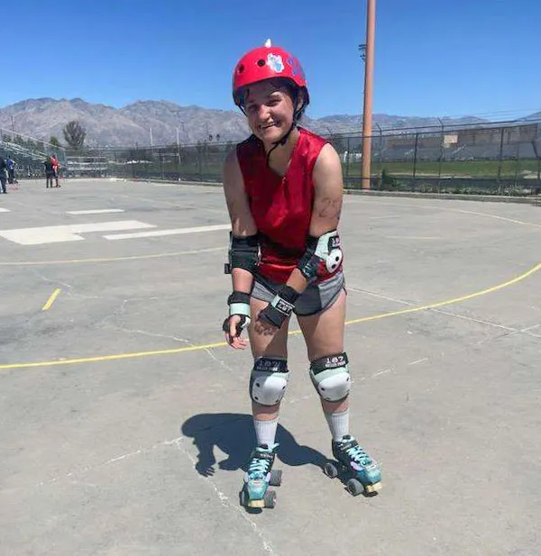 Kapua Ioane at roller derby